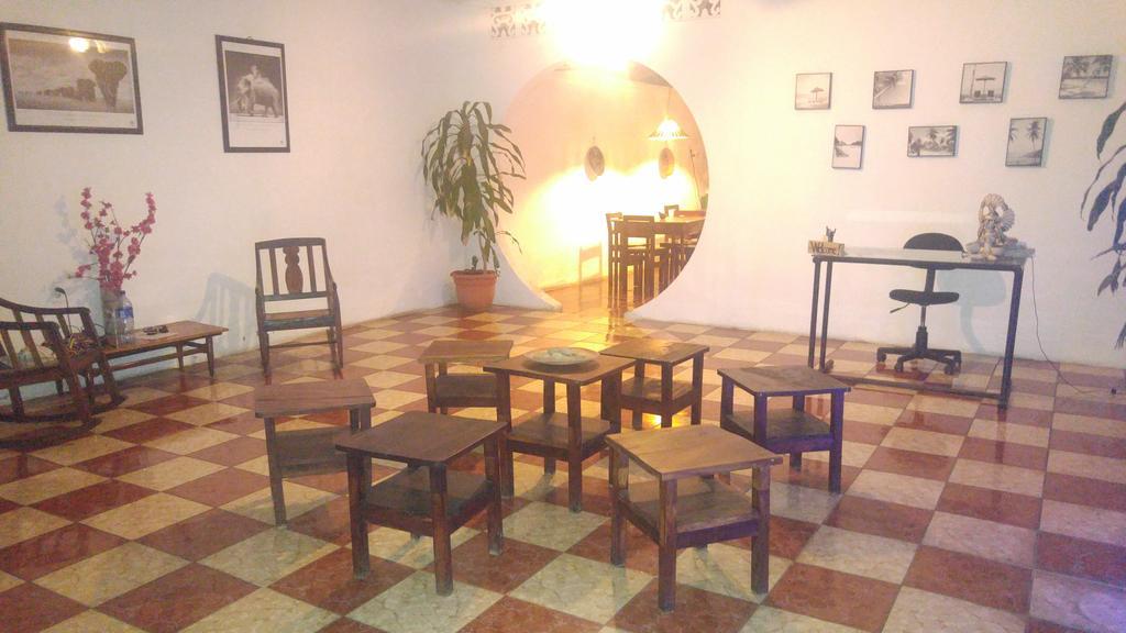Casa Nica Leon Hostel מראה חיצוני תמונה