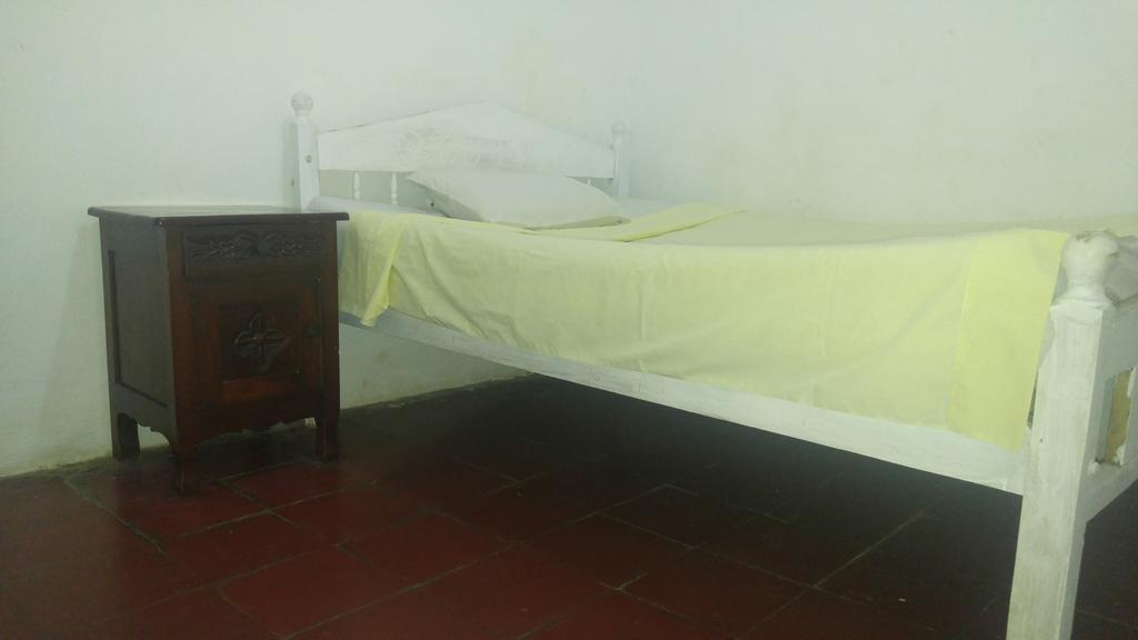 Casa Nica Leon Hostel מראה חיצוני תמונה
