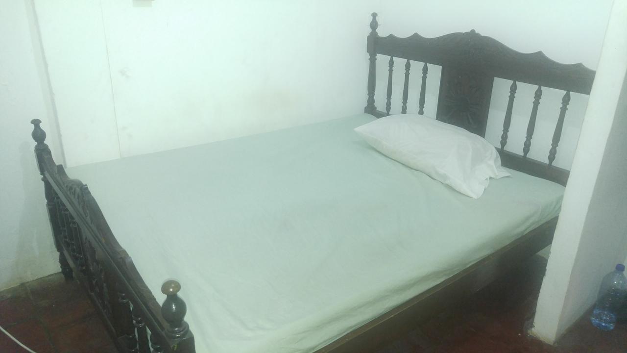 Casa Nica Leon Hostel חדר תמונה
